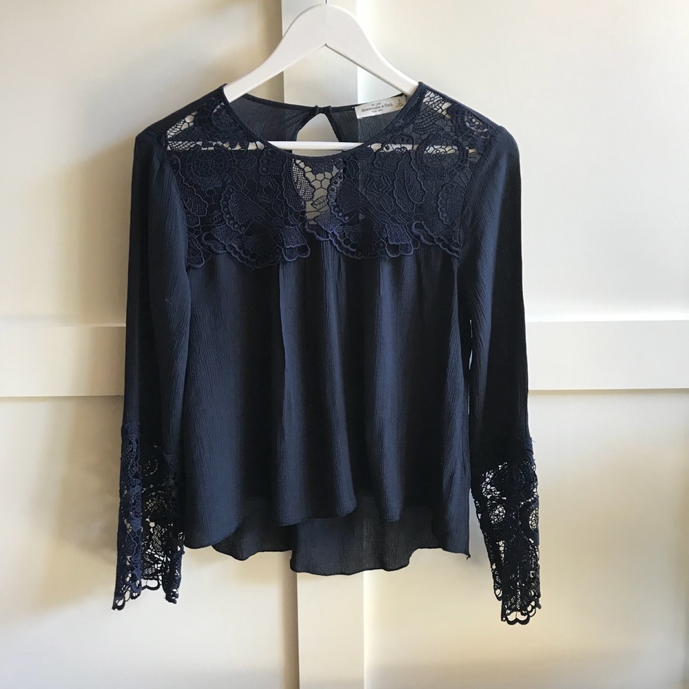 Abercrombie & Fitch bell sleeve navy blouse S